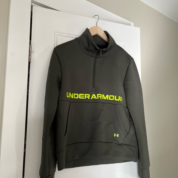 Mens Under Armour 1/4 zip - Picture 2 of 6